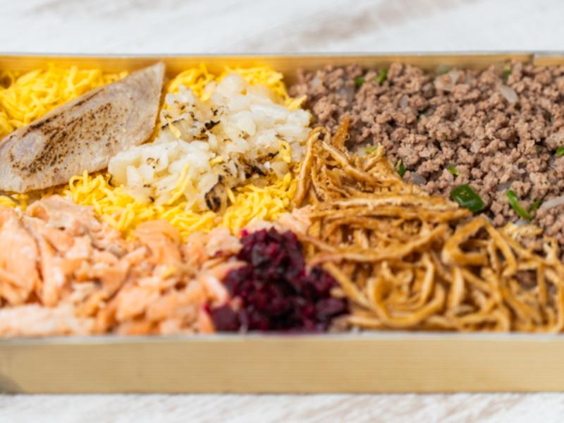 炙り魚と肉炒め弁当