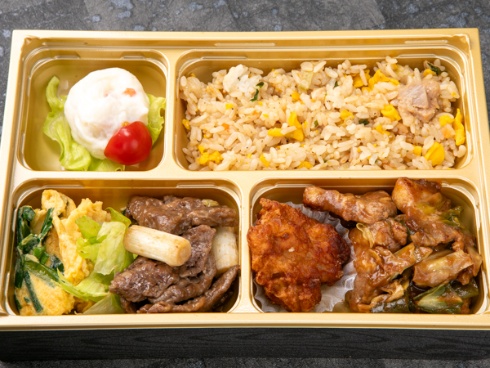 【お茶付き】回鍋肉と牛オイスター炒め弁当