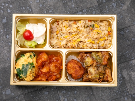 【お茶付き】海老チリと回鍋肉弁当