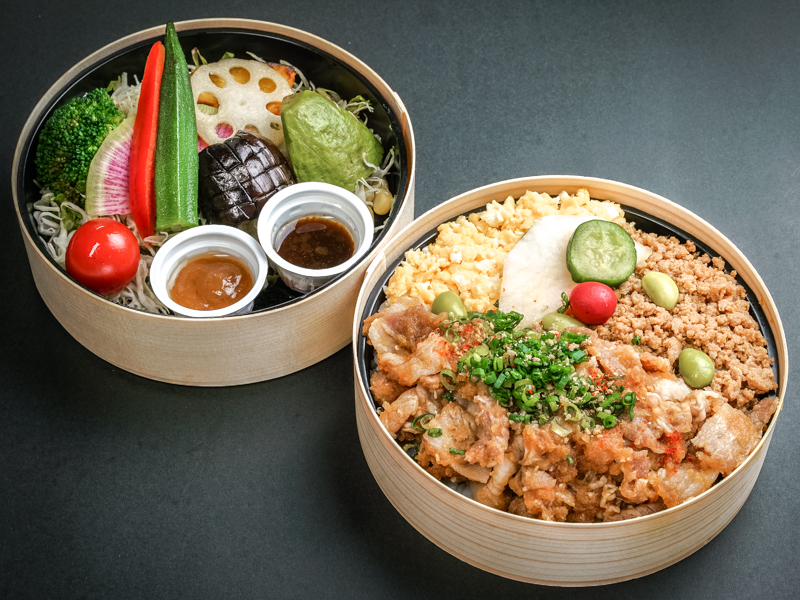 いざ出陣！彩り野菜と３色スタミナ弁当