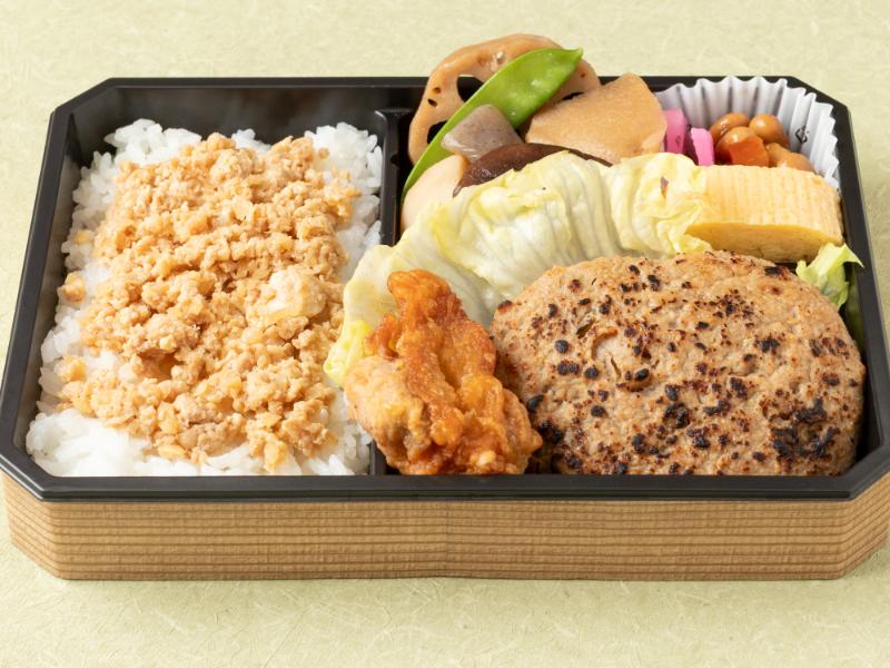 COEDO蔵の街 鶏そぼろ御膳【特製ハンバーグ＆唐揚げ】