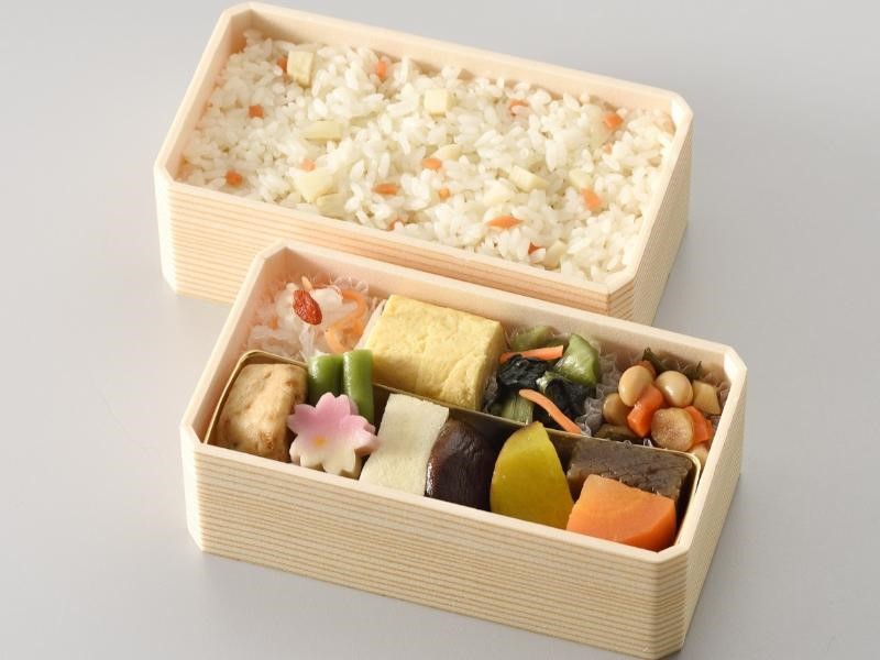 【3/1～8/31お届け分】春夏限定　おやさい下鴨弁当
