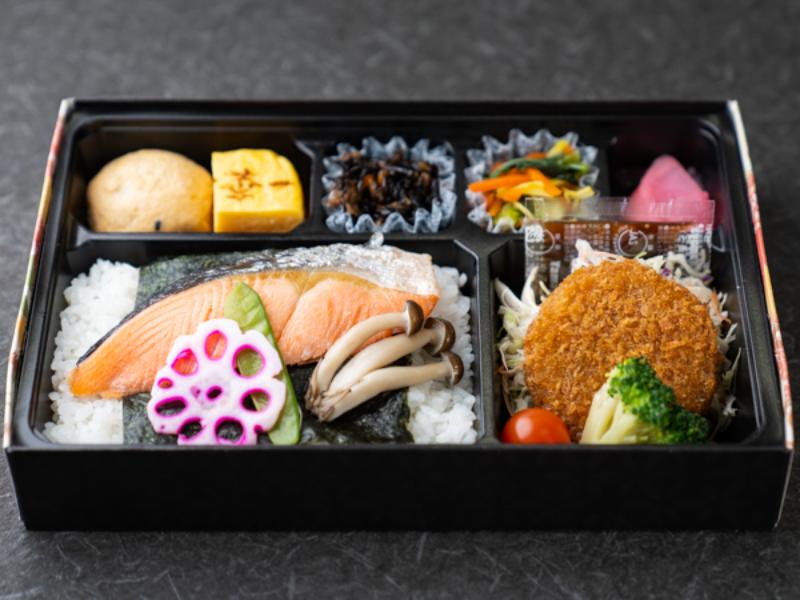 銀鮭海苔弁当