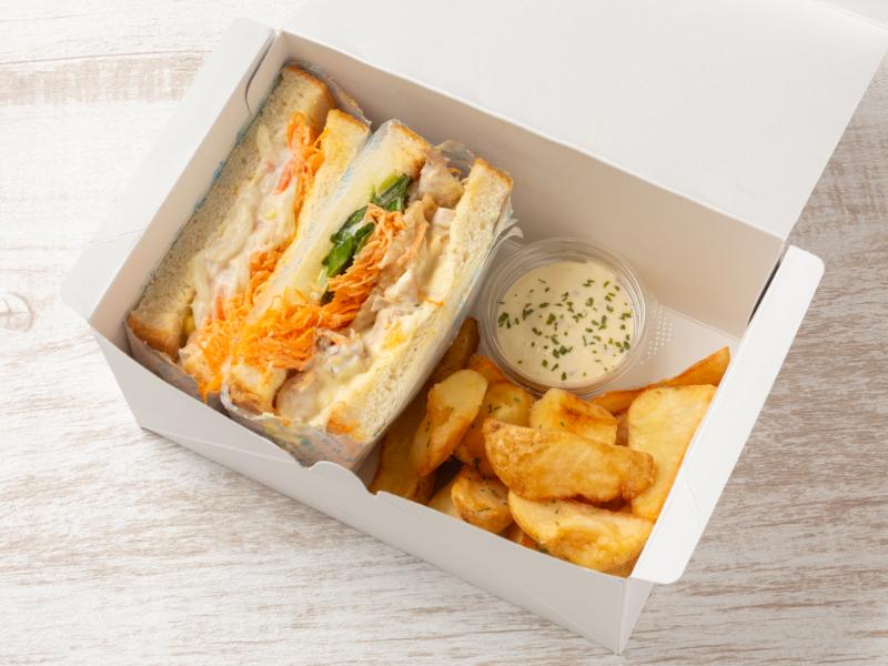 【2種のクラフトサンド】照り焼きチキンエッグとツナマカロニのサンドボックス