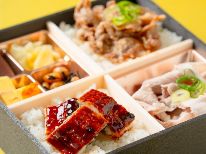 鰻・豚すき・豚しゃぶのトリプルメイン弁当