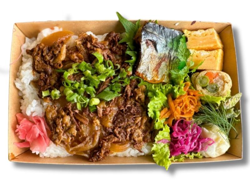 りんご和牛信州牛の牛すじ煮込み弁当