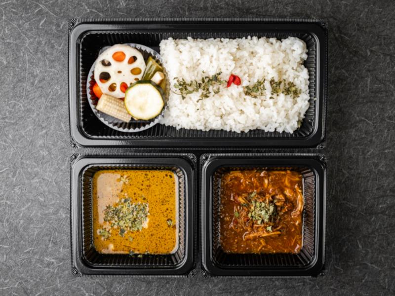 スリランカ風薬膳スープカレー&鶏と生姜の煮込み薬膳カレー