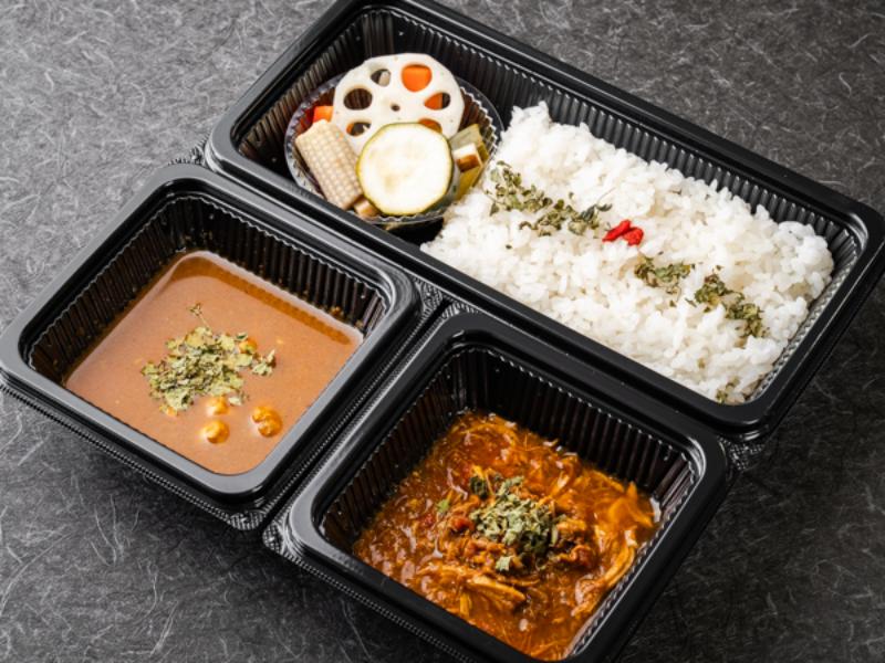 薬膳スープで作ったチキンカレー&鶏と生姜の煮込み薬膳カレー
