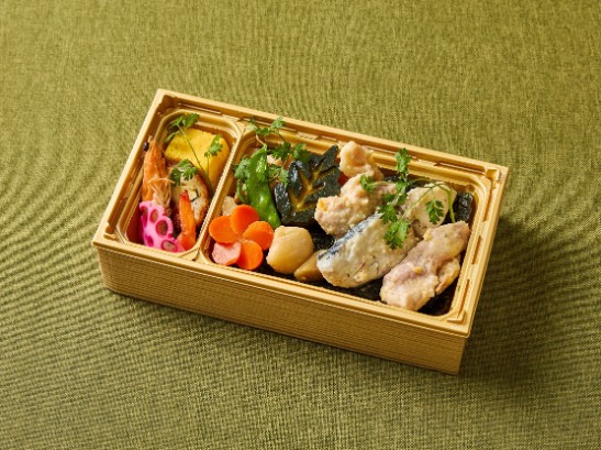 【280mlペット茶付き】亮之介白麹味噌使用「さわらの西京焼き」と「若鶏の京風仕立て」の海苔弁当