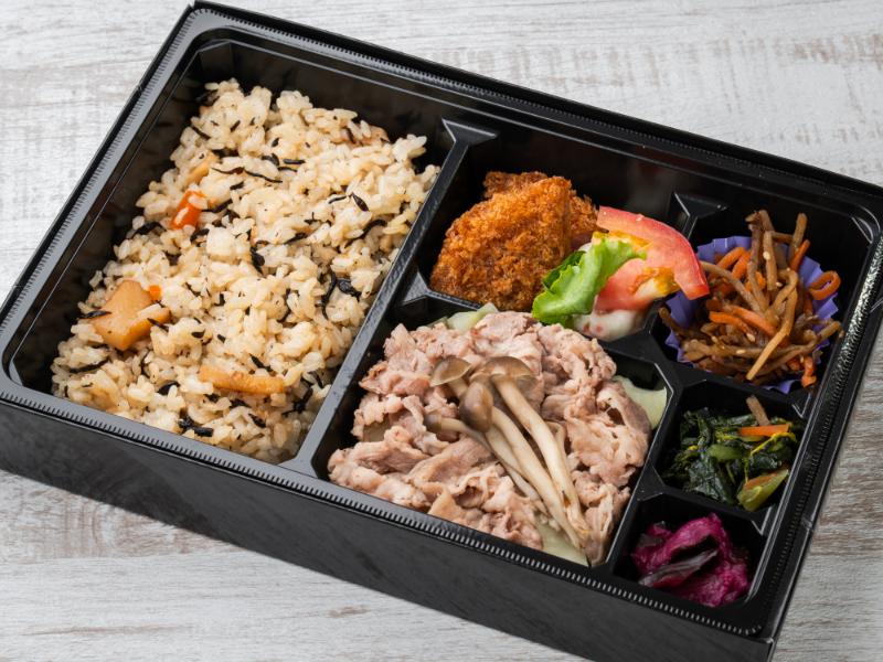 牛肉と野菜のせいろ蒸し弁当