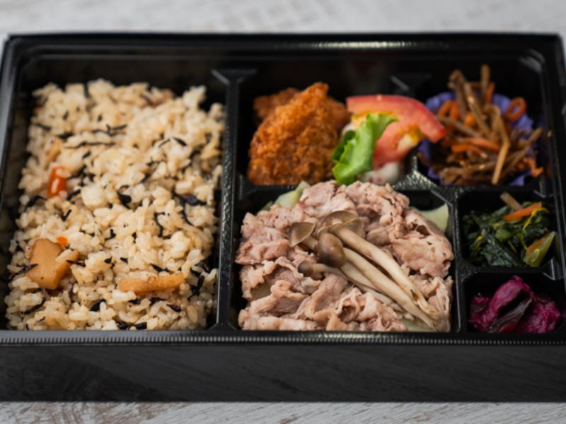 牛肉と野菜のせいろ蒸し弁当