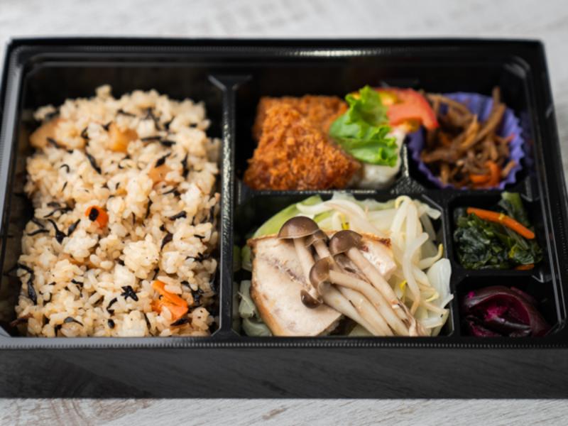 魚と野菜のせいろ蒸し弁当