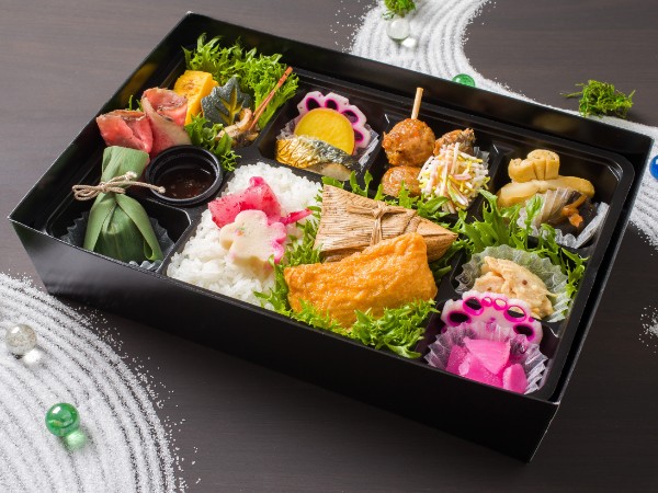 華やかな贅沢御膳《亀》