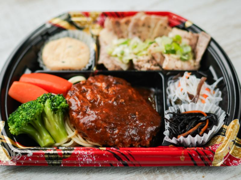 和牛と三元豚の合びきハンバーグ＆豚カルビ弁当