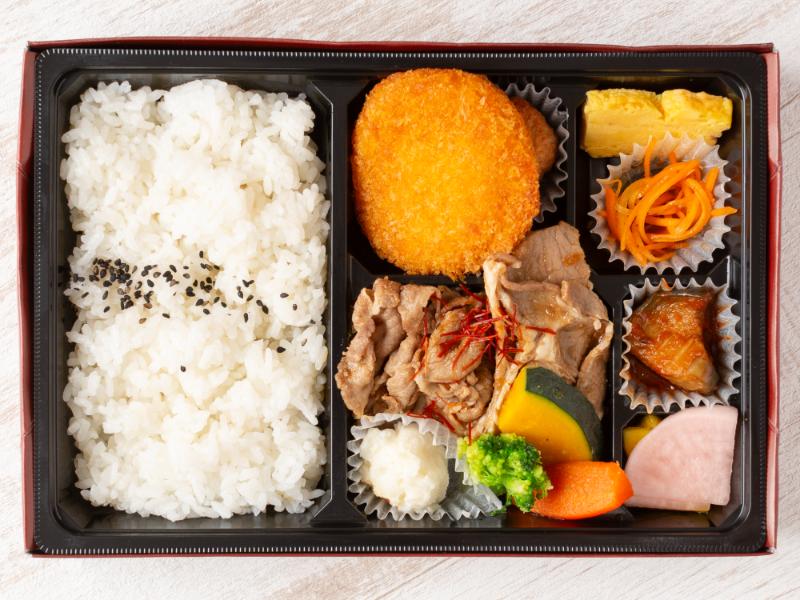 おもてなし幕の内生姜焼きとクリームコロッケ