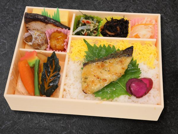 鰆の味噌焼き御膳