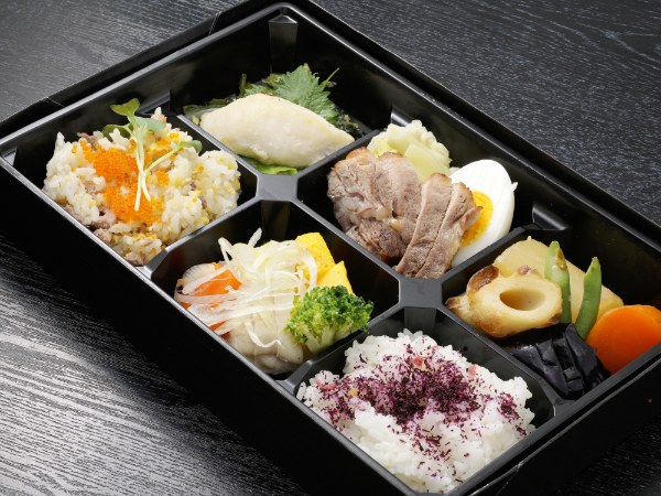 ふじのくに豚ロースステーキと肉散らし御膳