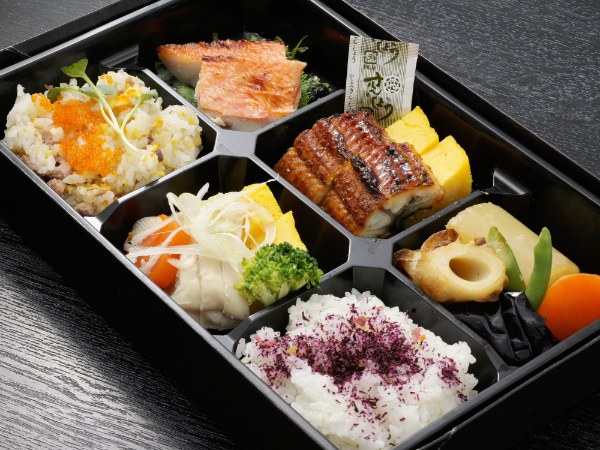 泉厳選鰻と金目鯛西京焼きの折衷御膳