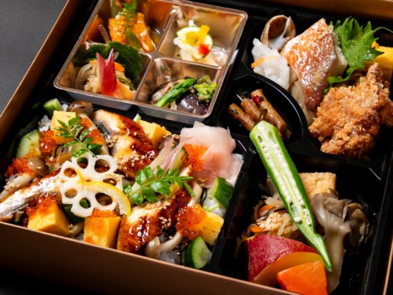 厳選うなぎちらし幕の内弁当