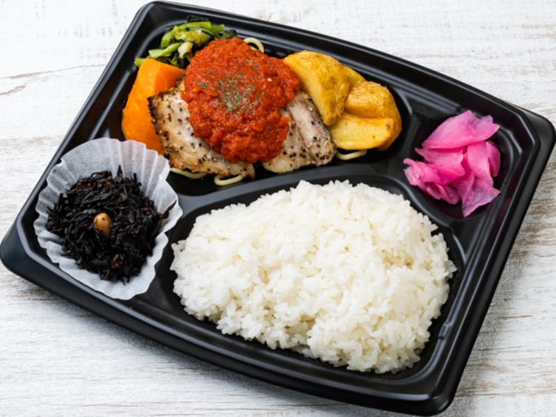 あじのトマトソース 爆安弁当