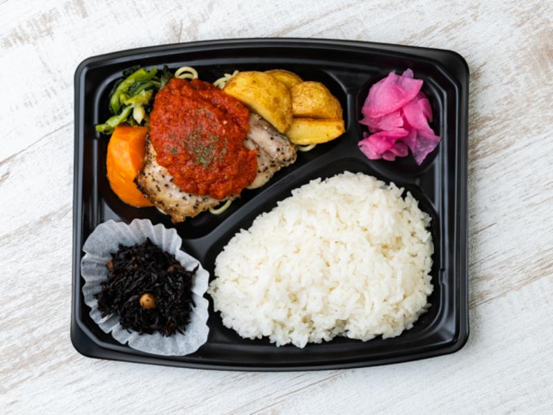 あじのトマトソース 爆安弁当