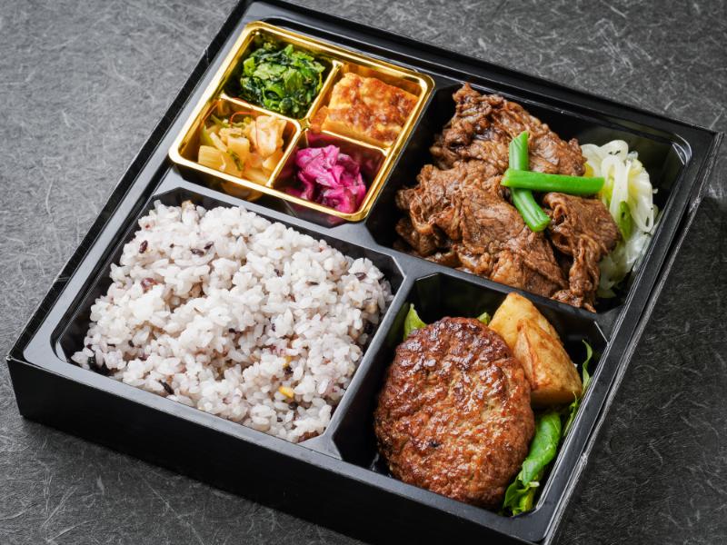 おろしハンバーグと牛カルビのお弁当