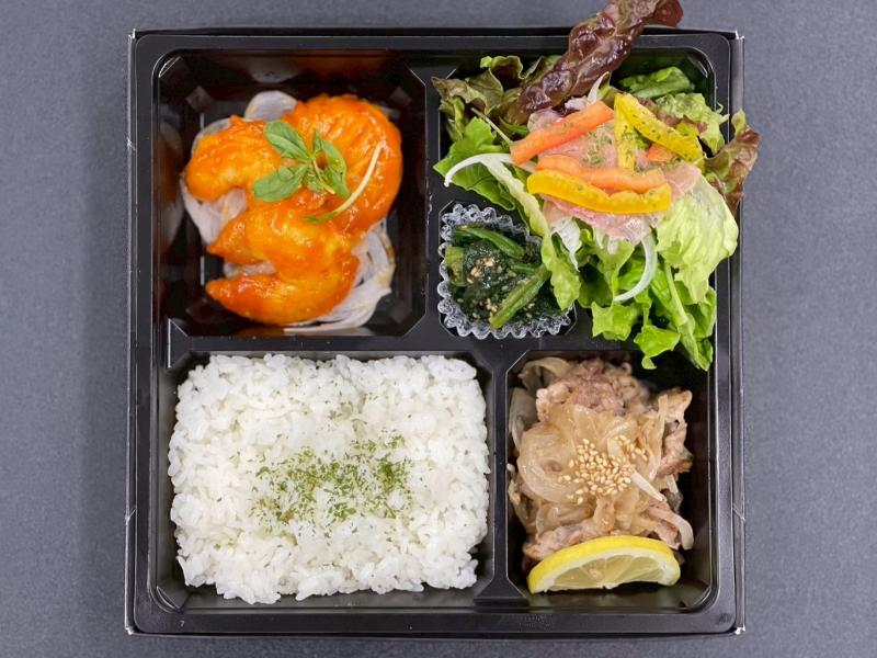 豚塩焼肉＆生ハムサラダ＆エビチリお弁当