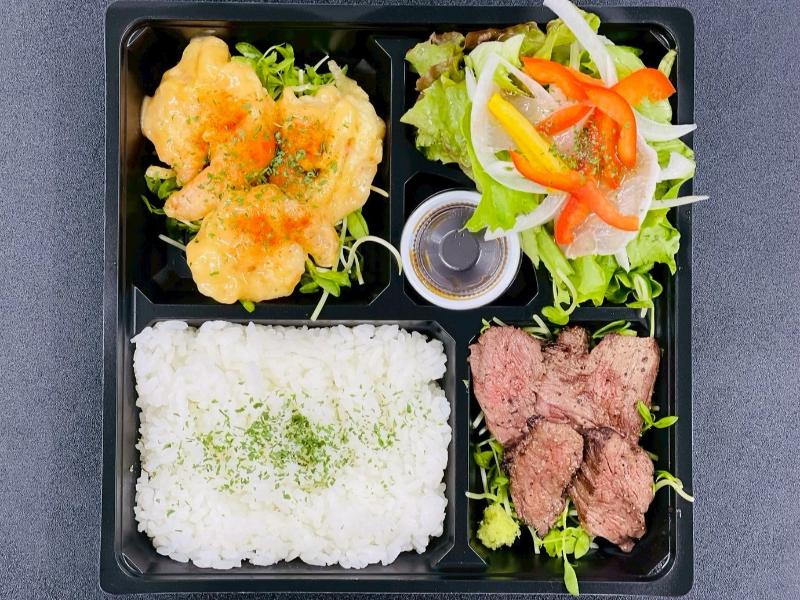 牛ハラミステーキ＆生ハムサラダ＆エビマヨお弁当