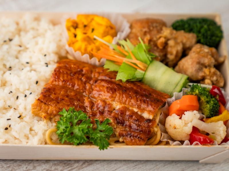ヘルシー彩鰻弁当