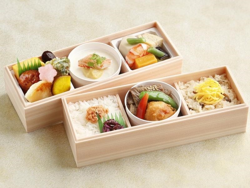 舞（500ｍℓペット緑茶付き）【6月～2025年5月まで】