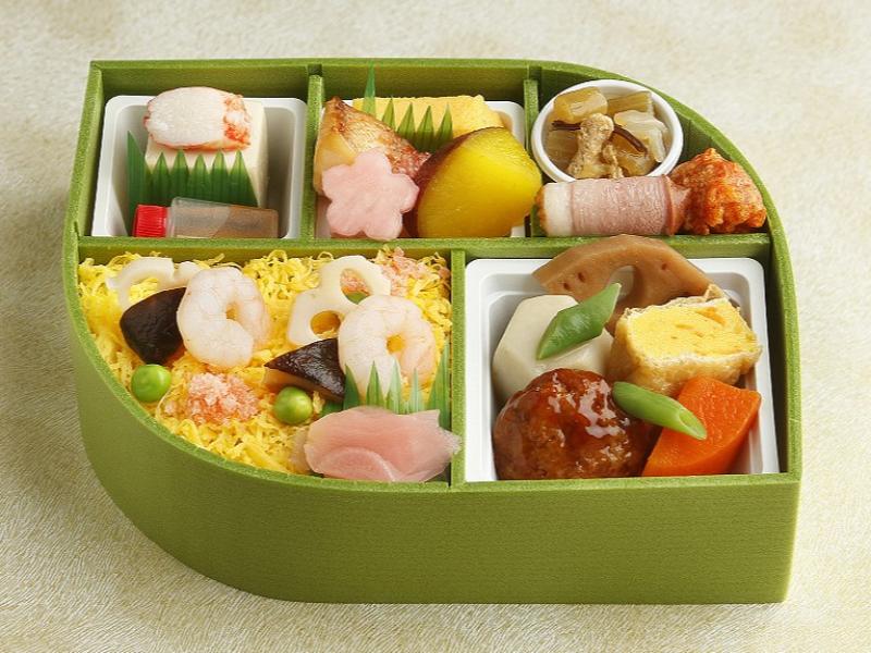 彩菜の膳（500ｍℓペット緑茶付き）【6月～11月】