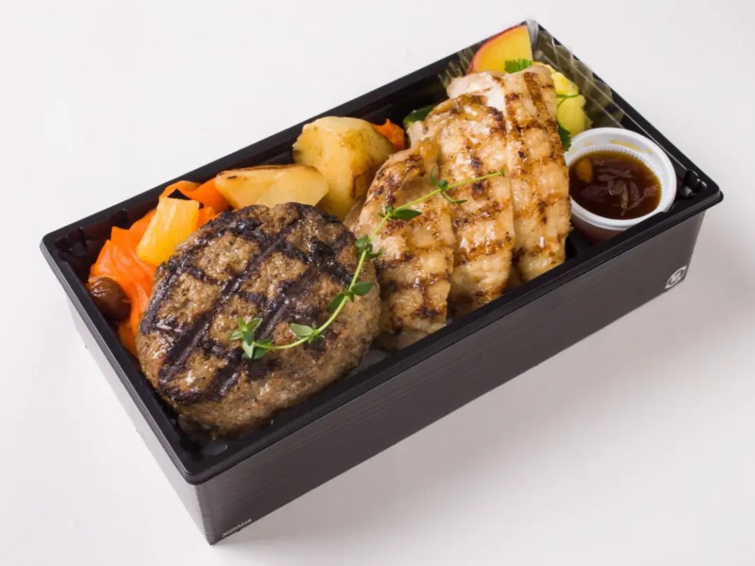 直火網焼きステーキハンバーグ＆グリル・ド・チキン コラボ重
