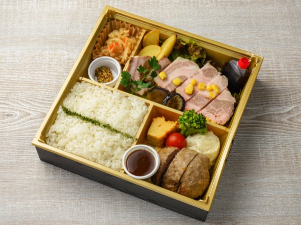 イベリコ豚の超低温ロースト弁当（手ごねハンバーグ）