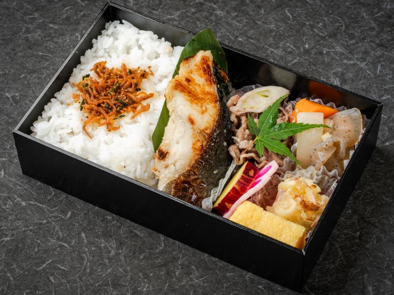 銀だら西京とすき焼きの幕の内御膳