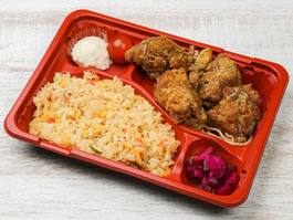 唐揚げ専門店 から揚げまる（愛知）の唐揚げ弁当 580円｜【お
