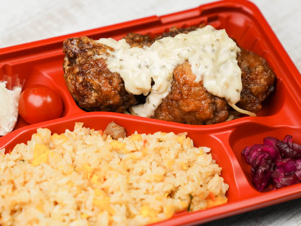 からあげ丸の南蛮漬け唐揚げ＆炒飯弁当
