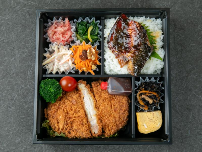 【お弁当デリ限定】厚切り三元豚カツと鰆の塩麹みりん焼き弁当
