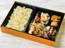 ハンバーグですさん専用 Le Cinque Kitahama（関西）のビーフハンバーグと牛カルビ弁当