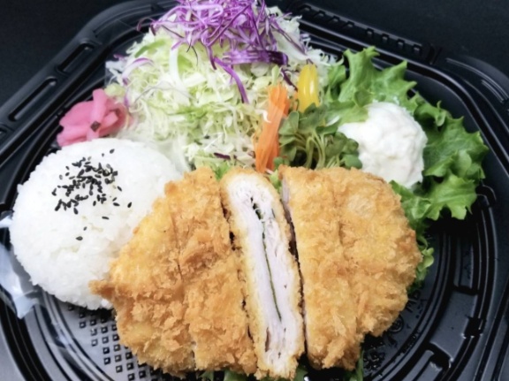 極上熟成梅しそ重ねかつ