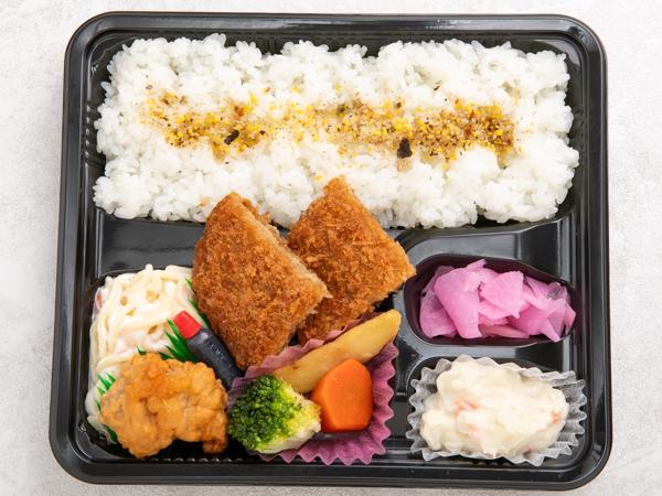 Aー２８－１ メンチカツ弁当