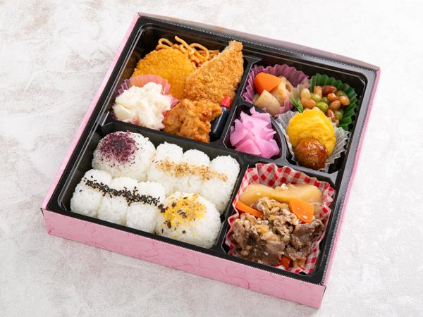 Dー２８－３ 肉じゃが弁当