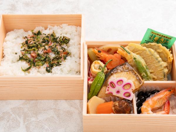 特選二段彩り幕の内弁当