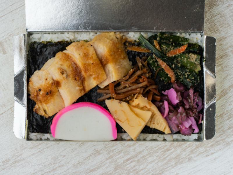 海苔弁当〜炙り焼きチキンステーキ〜