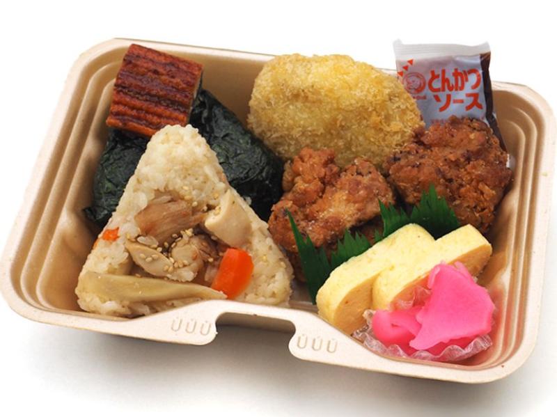 豪華厳選おにぎり2個おかずセット（厳選うなぎ・厳選鶏五目）