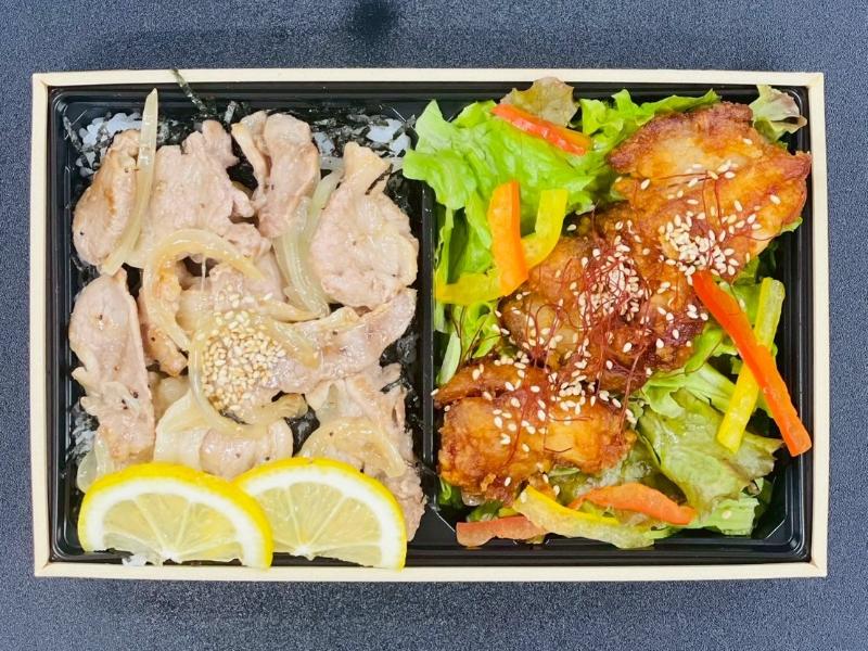 豚塩焼肉重＆ヤンニョムチキンサラダお弁当