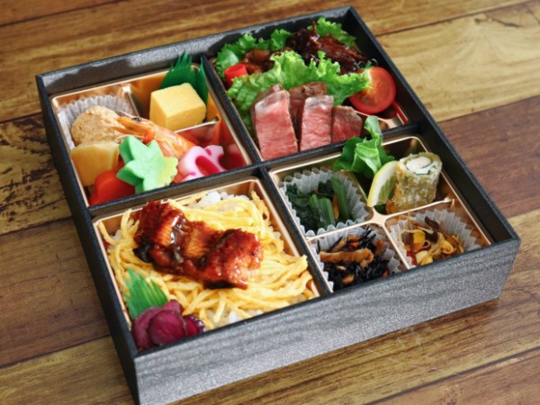 近江牛焼肉×うな重のおせち弁当