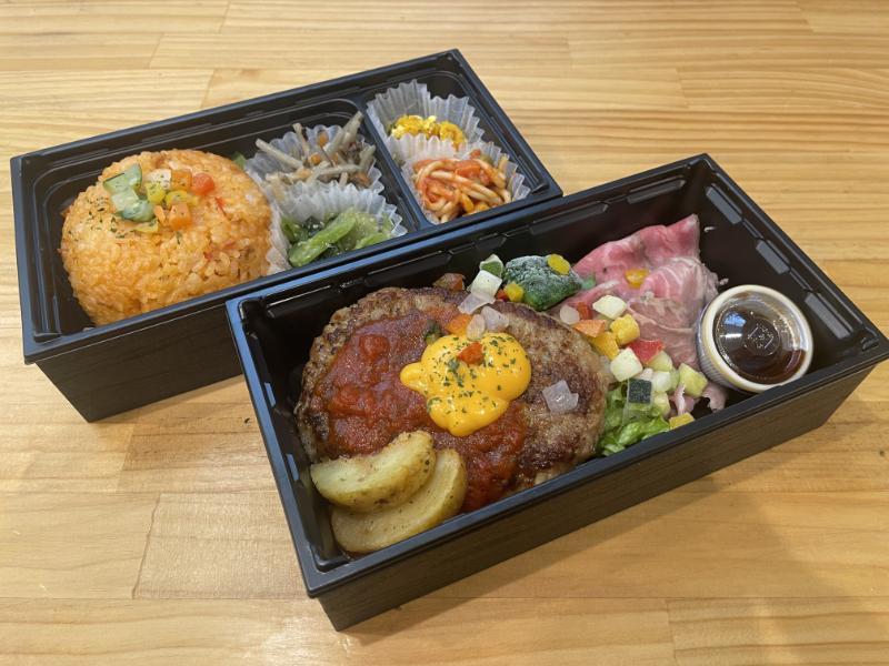 トマトチーズハンバーグ×ローストビーフ二段重