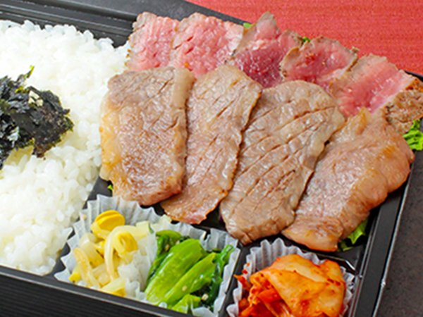 近江牛カルビとシンタマステーキ弁当