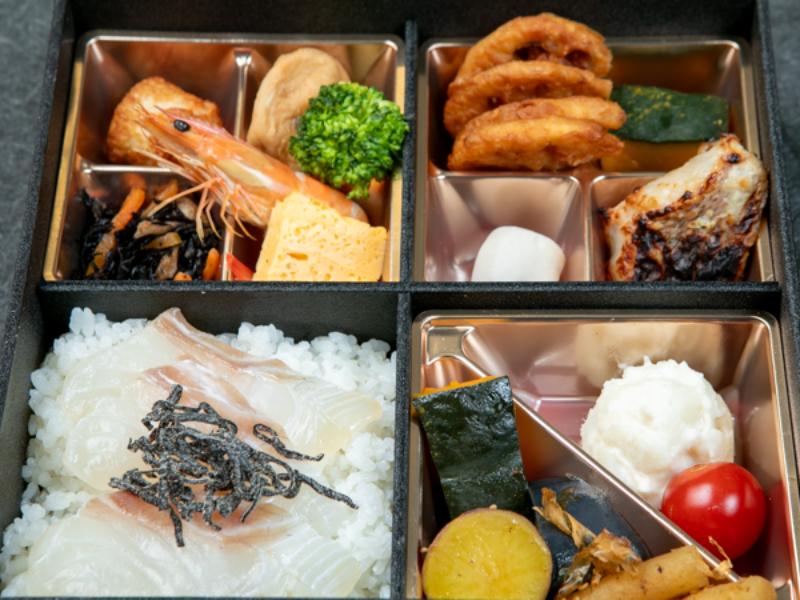 【一段重】鯛の昆布〆弁当