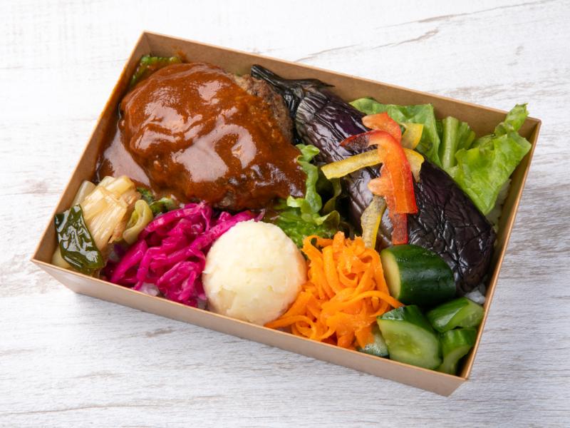 手作りハンバーグ デミグラスソースと7種の彩り副菜弁当